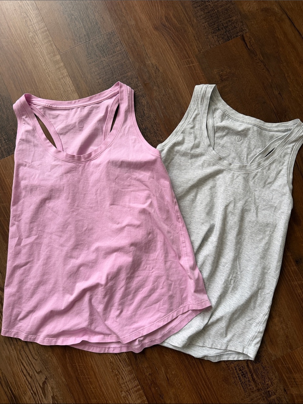 Lululemon love tank top bundle